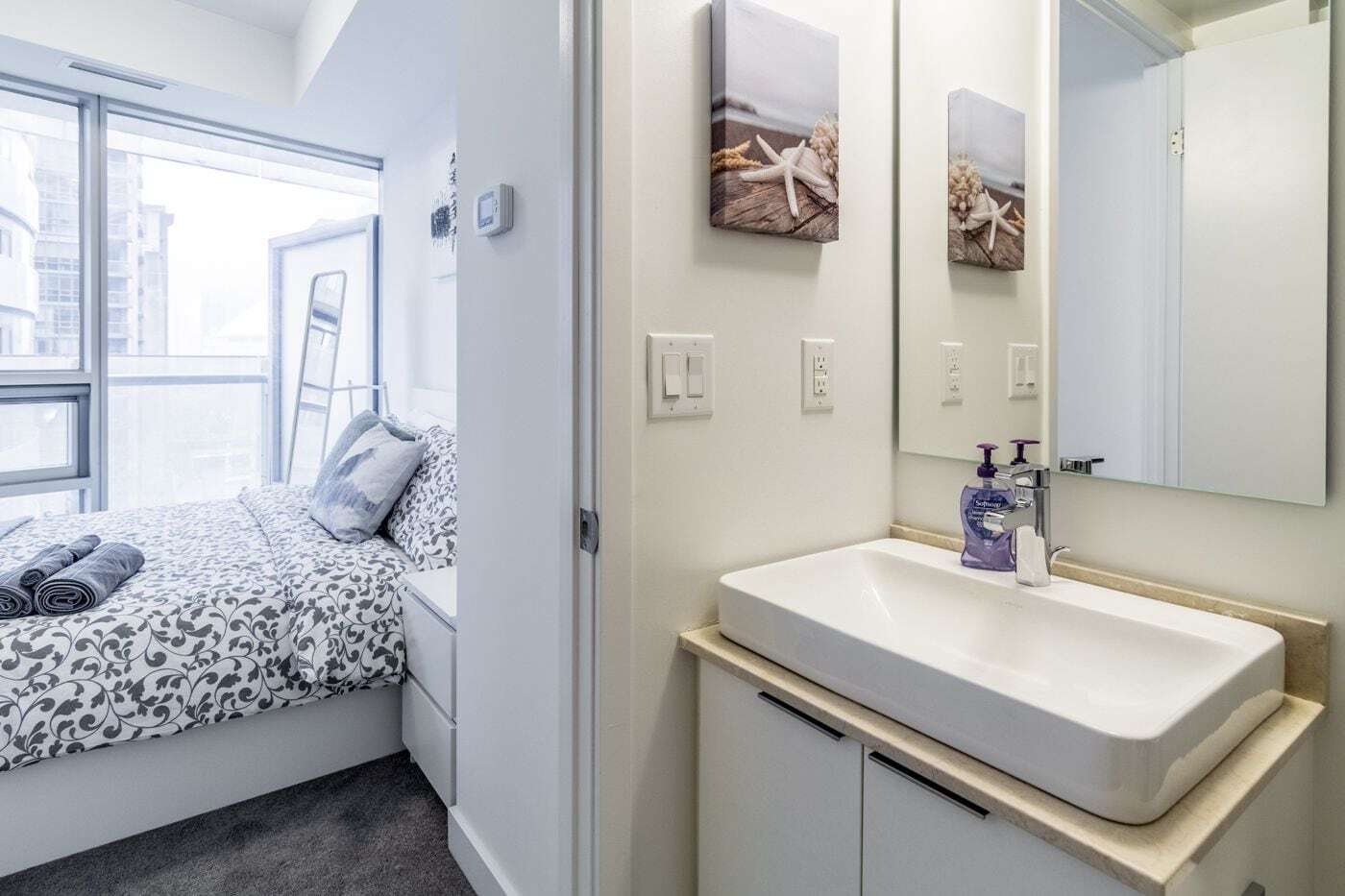 Aoc Suites - Two Bedroom Condo - City/Cn Tower View Торонто Екстериор снимка