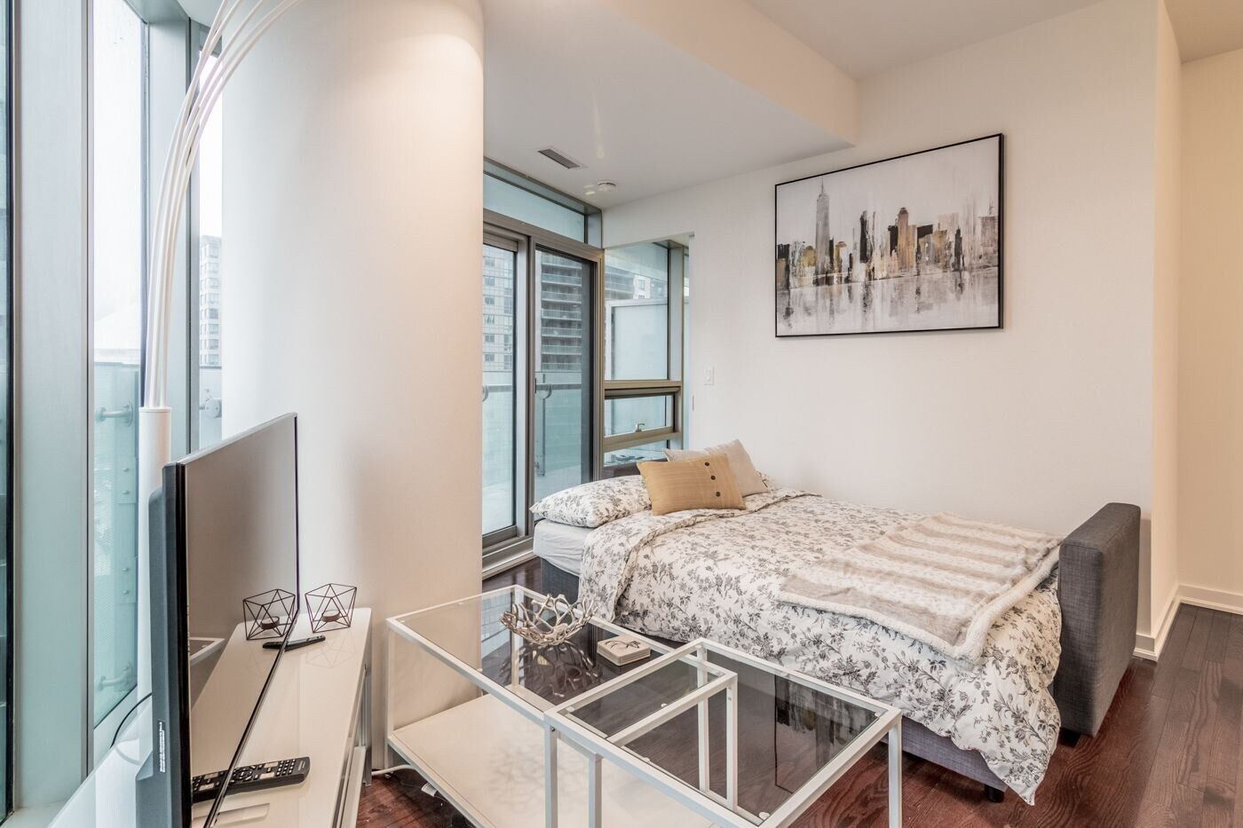 Aoc Suites - Two Bedroom Condo - City/Cn Tower View Торонто Екстериор снимка