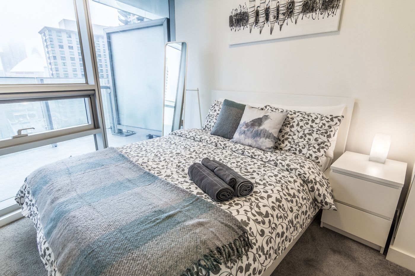 Aoc Suites - Two Bedroom Condo - City/Cn Tower View Торонто Екстериор снимка